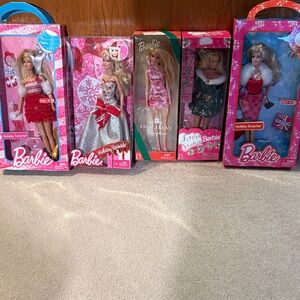 Barbie Holiday Surprise Dolls - lot of 5